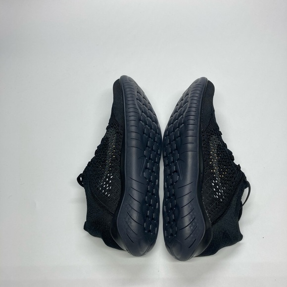 Men’s Nike Free RN Flynit Athletic Running Shoes - Picture 10 of 10